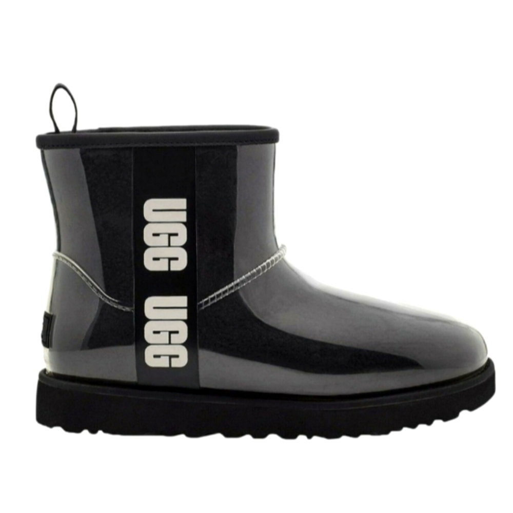 Ugg waterproof black shorts boots size 6/8 or children 12